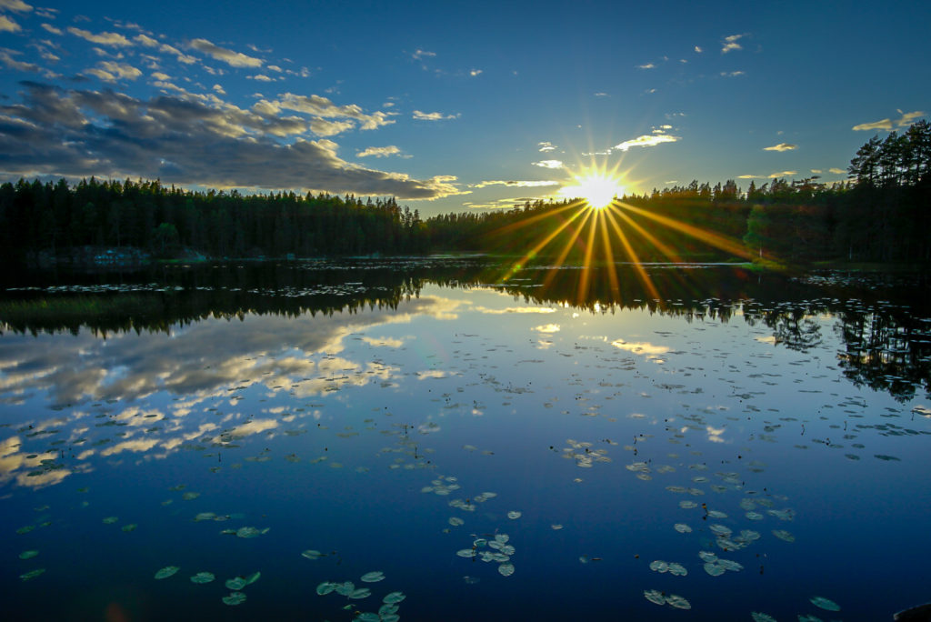 Schweden Sonnenuntergang Wasserspiegelung | Schweden